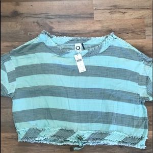 Women’s linen anthropologie crop top.